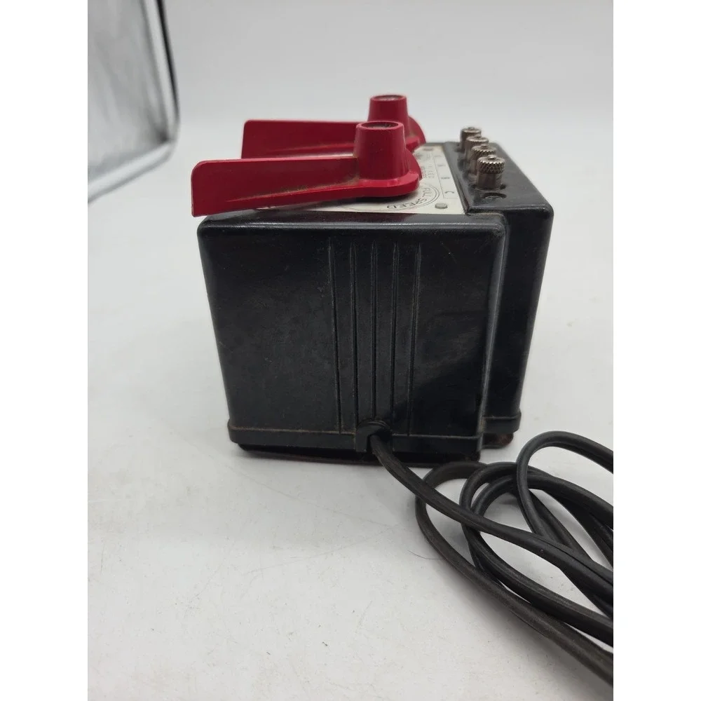 Lionel Trainmaster Transformer No. 1044 115V 90watts - FOR PARTS SEE NOTES